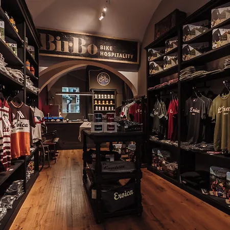 Birbo Bike Hospitality לינה וארוחת בוקר 4*