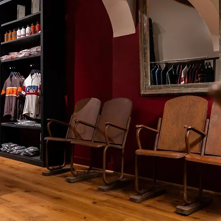 Birbo Bike Hospitality فندق مبيت وإفطار سيينا